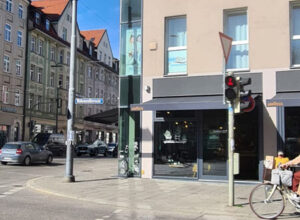 Unser_Institut-1-1-e1690903016507.jpg