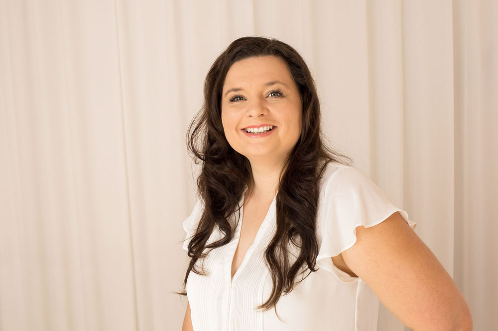 Dauerhafte Haarentfernung München Schwabing Mitarbeiterin Ivi