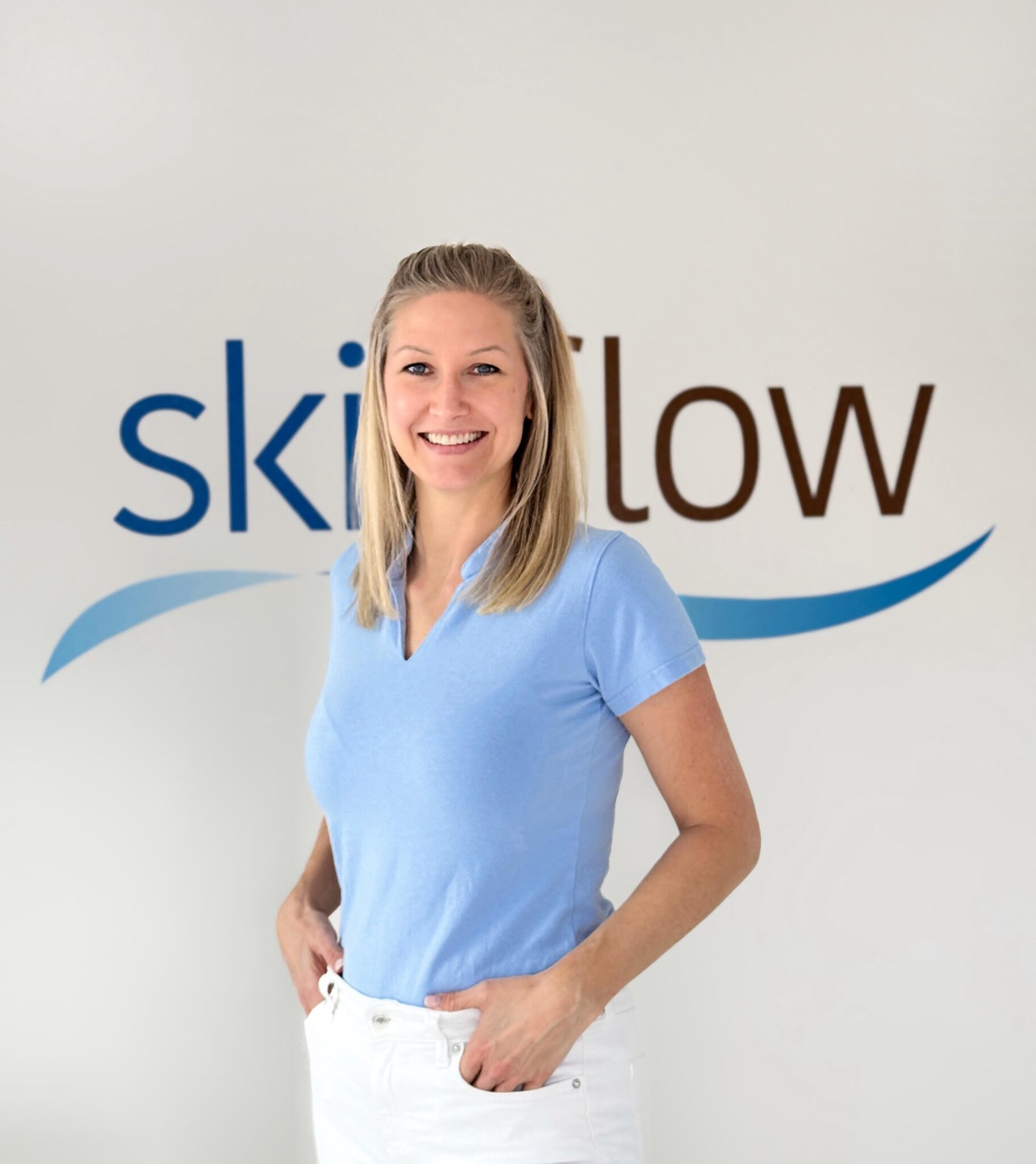 Dauerhafte Haarentfernung München Unterhaching Mitarbeiterin Julia